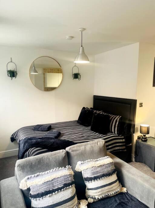 #215 1 Bed Serviced Apartment Ντέρμπι Εξωτερικό φωτογραφία