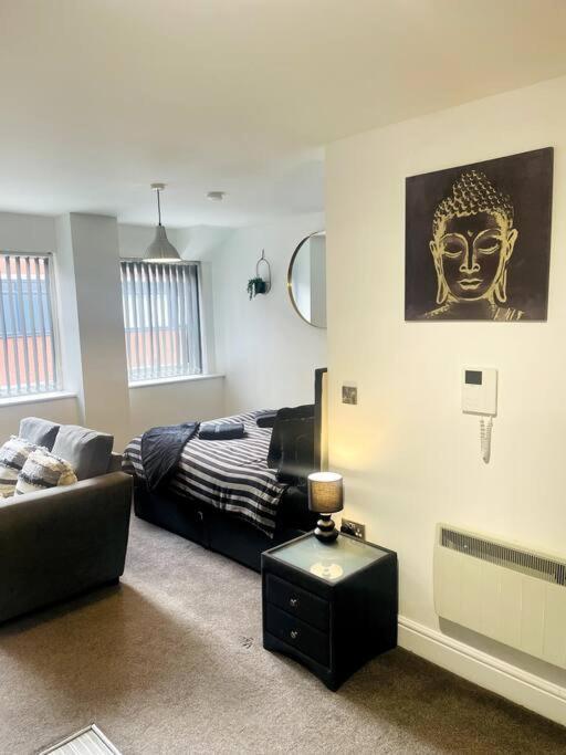 #215 1 Bed Serviced Apartment Ντέρμπι Εξωτερικό φωτογραφία